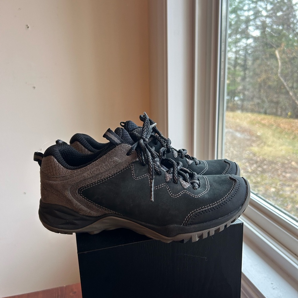 Brand new Merrell Black and Gray hiking shoes